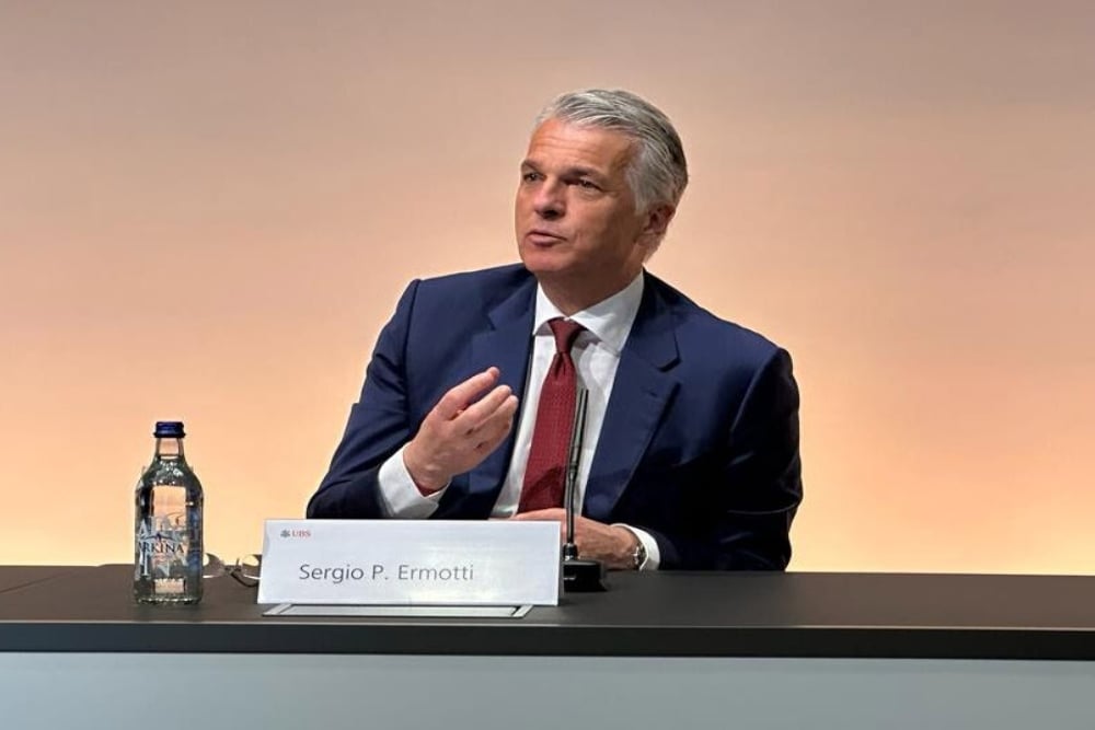 Sergio Ermotti, CEO baru UBS Group AG, saat konferensi pers di Zurich, Swiss, pada Rabu, 29 Maret 2023. Fotografer: Marion Halftermeyer/Bloomberg