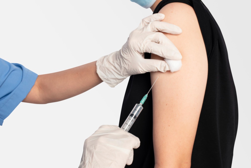  Apakah Vaksin Membatalkan Puasa, Ini Penjelasan dan Alasannya