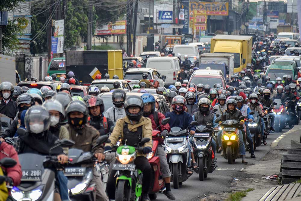  H-4 Lebaran Jalan Nasional di Kabupaten Bandung Dipadati Pemudik