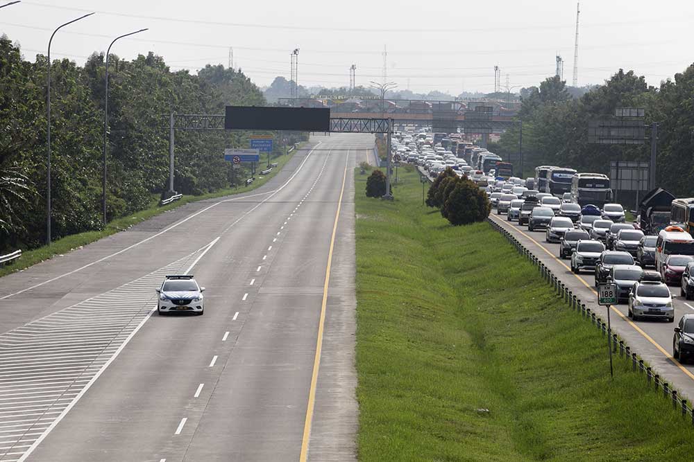  Korlantas Polri Terapkan One Way di Ruas Tol Cipali Hingga Kalikangkung