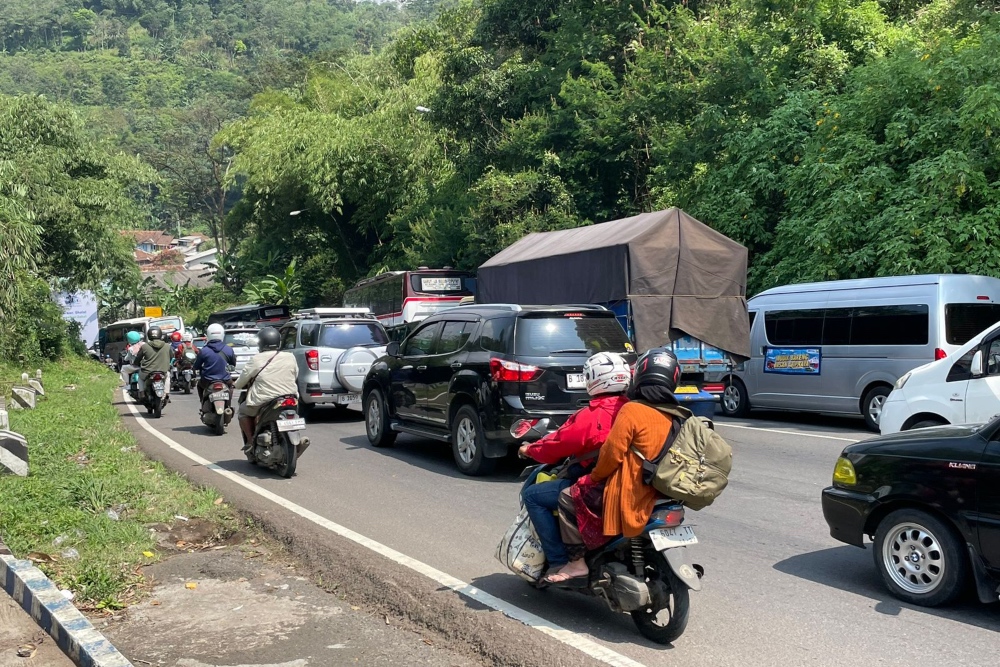  Info Mudik Lebaran 2023: Lalu Lintas Nagreg Mulai Padat