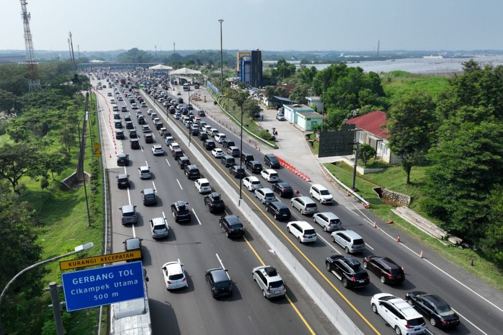  Jasa Marga Catat 140.000 Kendaraan Nonmudik Lintasi GT Cikampek Utama