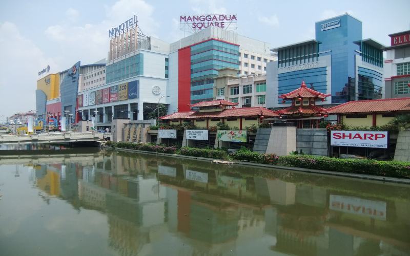  H-1 Lebaran, Mangga Dua Square Sepi Pengunjung