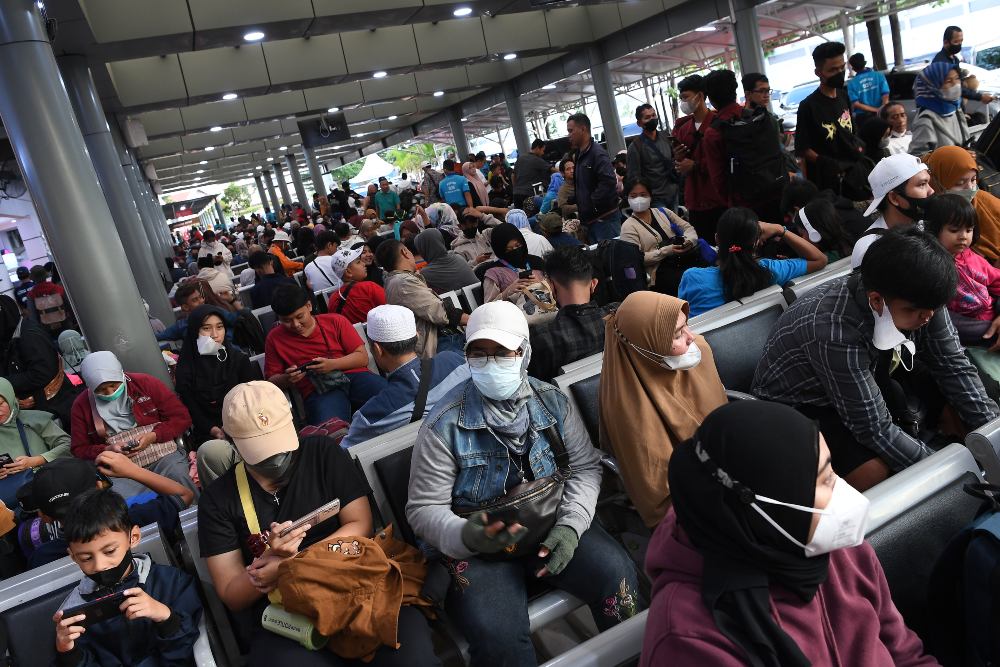  Hari Kedua Lebaran, 40.400 Penumpang Berangkat dari Stasiun Gambir dan Pasar Senen