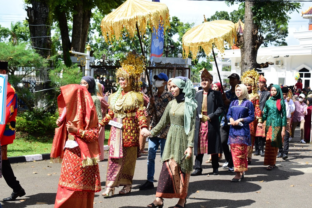  Masyarakat Kabupaten OKI Kembali Gelar Tradisi Midang Bebuke