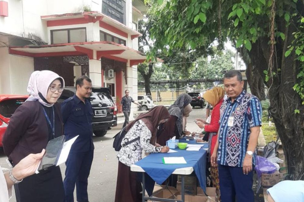  Bank Jateng Jepara Salurkan Bansos Tenaga Pendidikan Madin dan TPQ