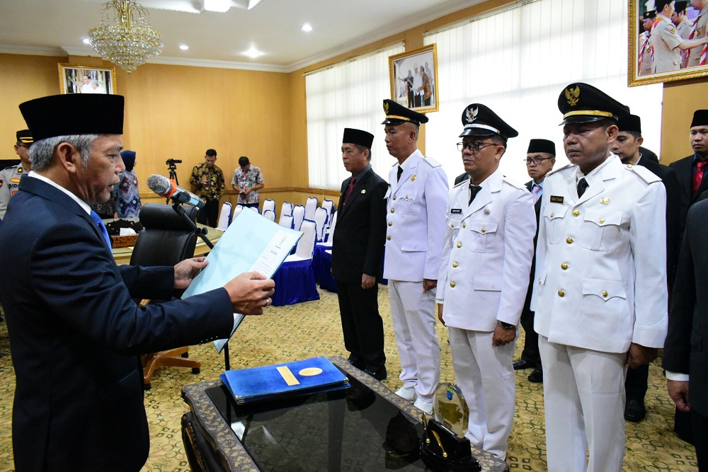  Lantik Pejabat Eselon, Bupati OKI Tekankan Sinergitas antar OPD