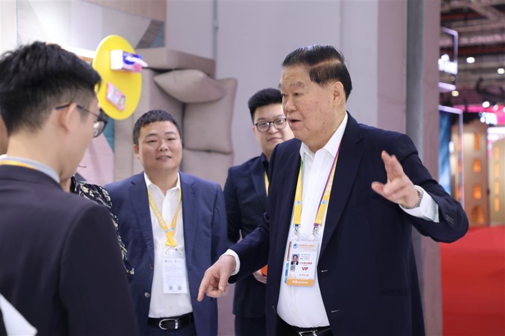  Putra Sulung Pendiri Grup Sinarmas Siap Tambah Investasi di Shanghai