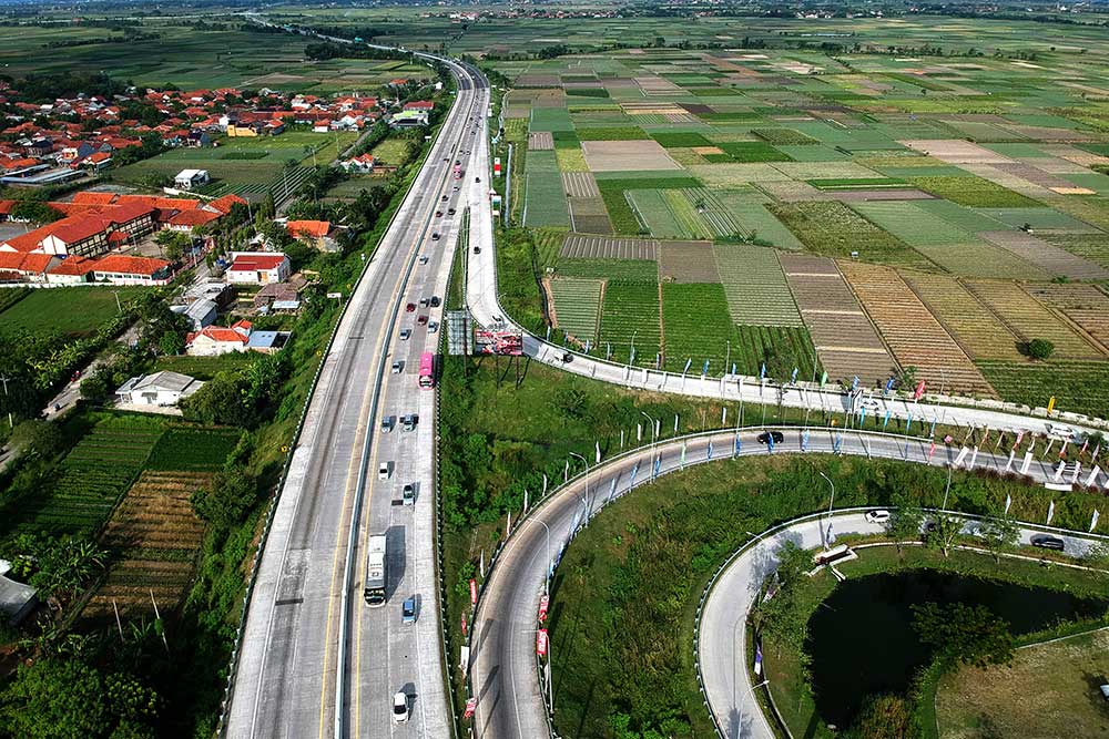  Arus Balik Mudik Lebaran Gelombang Kedua di Tol Trans Jawa Terpantau Ramai Lancar