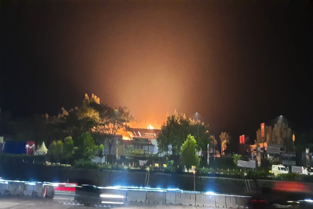  Semburan Api di Rest Area Tol Cipali KM 86 B, Begini Dugaan Badan Geologi