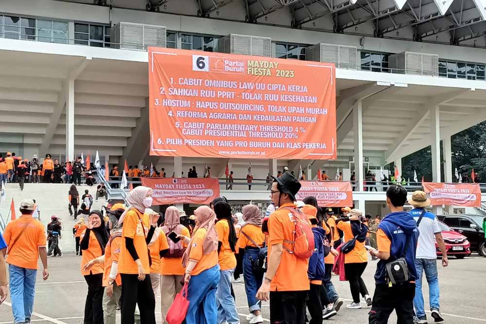  May Day Fiesta, Ratusan Buruh Mulai Padati Istora Senayan