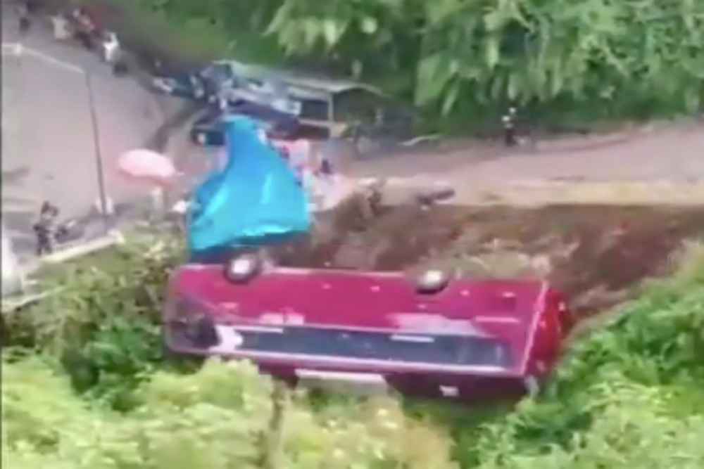  Wali Kota Tangsel Ungkap Kejanggalan Bus Wisata yang Terguling di Guci Tegal