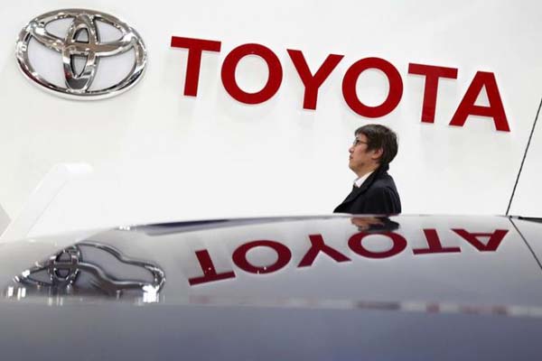 Logo Toyota/Reuters-Yuya Shino
