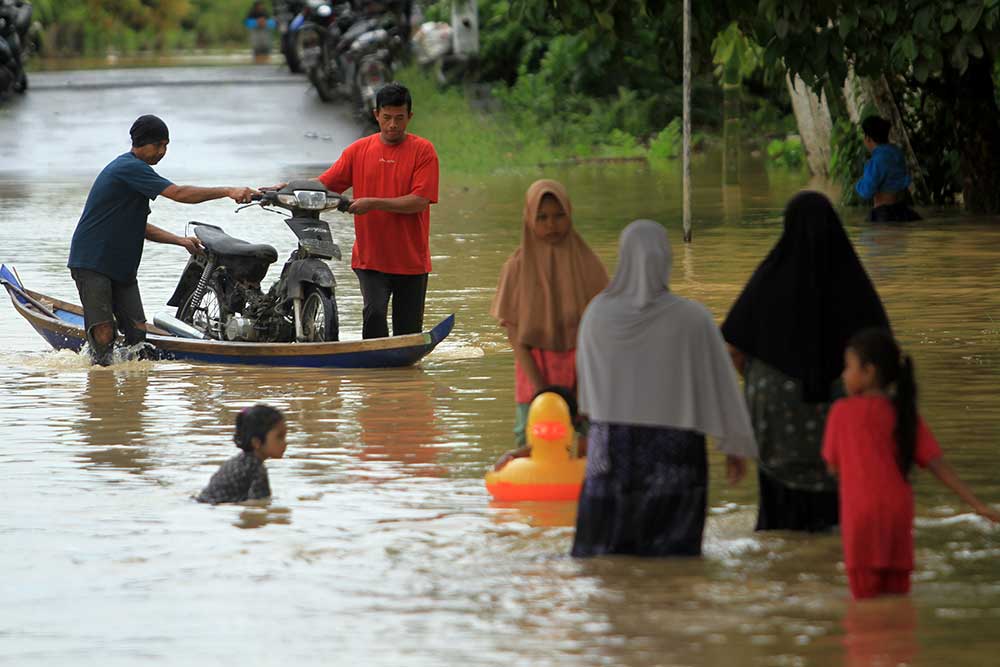  Puluhan Desa di Aceh Barat Terendam Banjir Luapan Sungai Krueng Meureubo