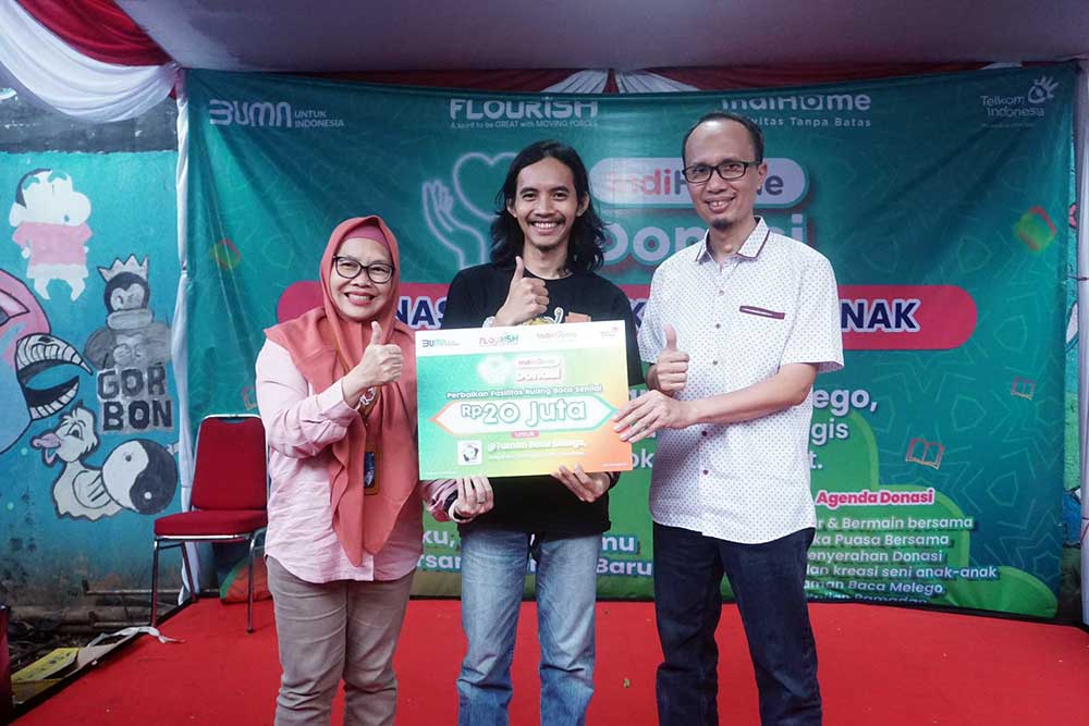  Telkom Regional II Gelar Donasi 1000 Buku Anak-Anak Bagi Taman Baca Melego