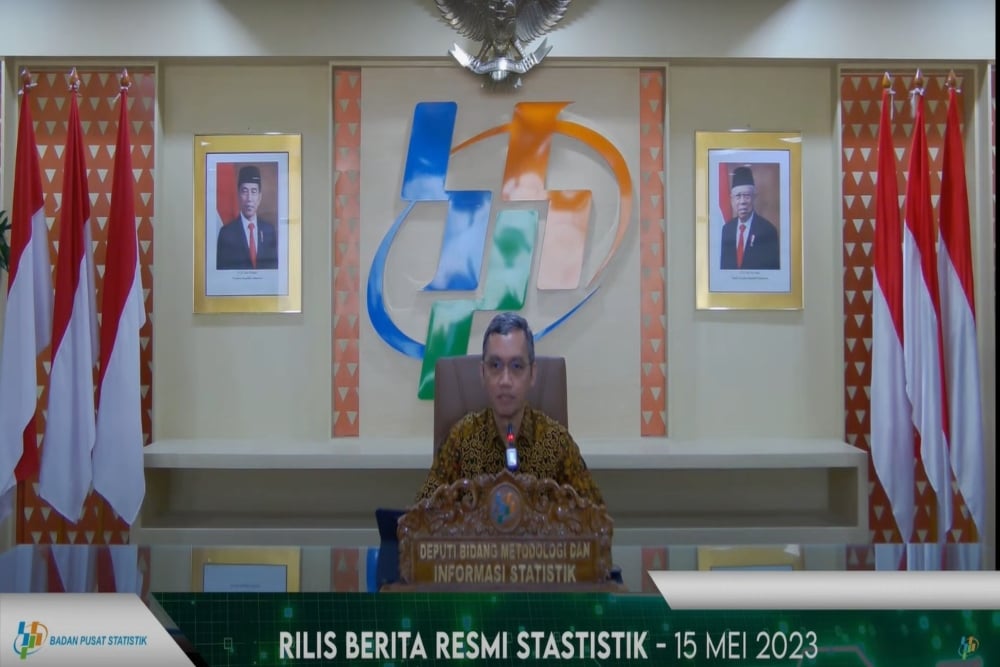 Deputi Bidang Metodologi dan Informasi Statistik BPS Imam Machdi menyampaikan kinerja ekspor dan impor Indonesia April 2023 dalam Rilis Berita Resmi Statistik, Senin (15/5/2023)/YouTube BPS