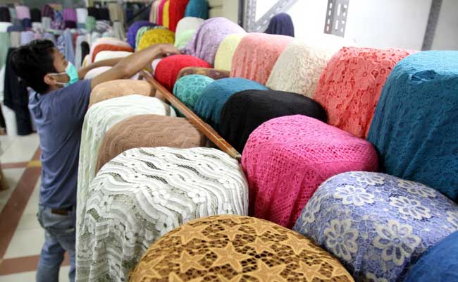  Menko Luhut Siapkan Insentif Bagi Industri Tekstil, Ini Respon Pelaku Industri
