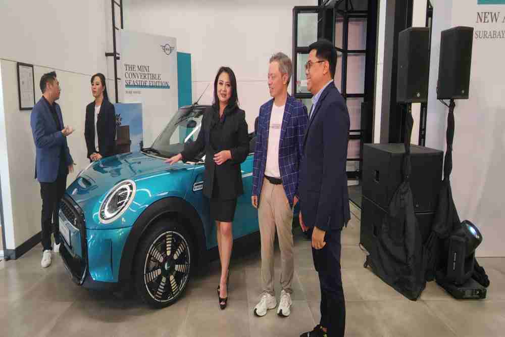 Penjualan Mobil Mini di Surabaya Digenjot Hingga 15 Persen