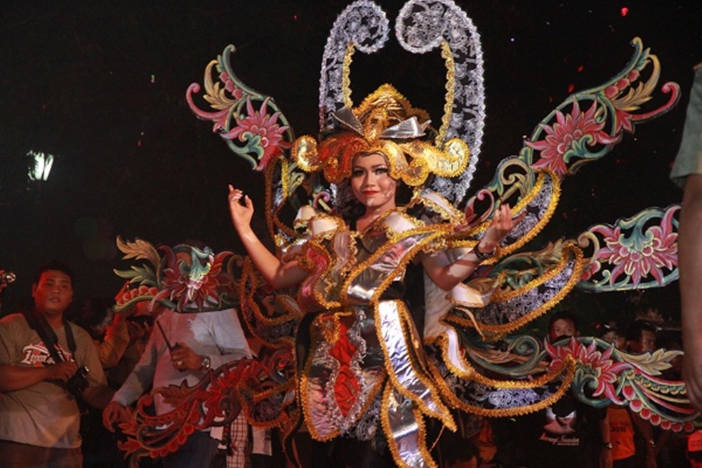  Dari Semarang hingga Yogyakarta, Berikut Daerah yang Punya Acara \'Night Carnival\'