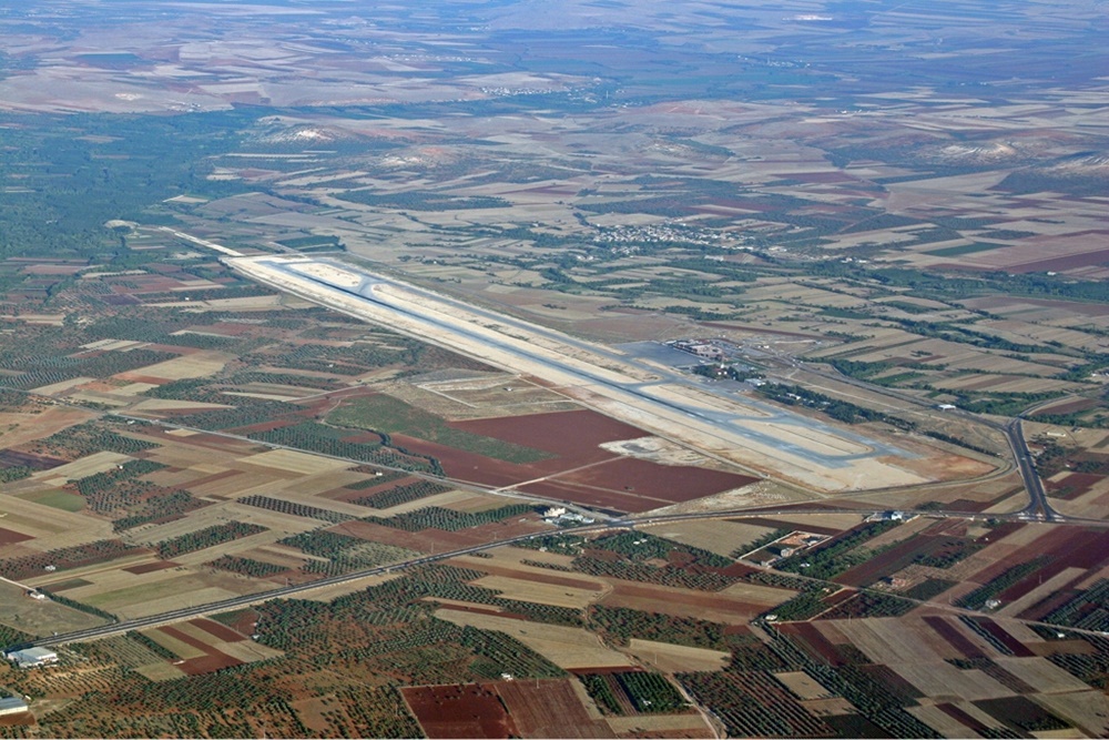 Waduh! Bandara Turki Ditutup Gara-gara Ada UFO