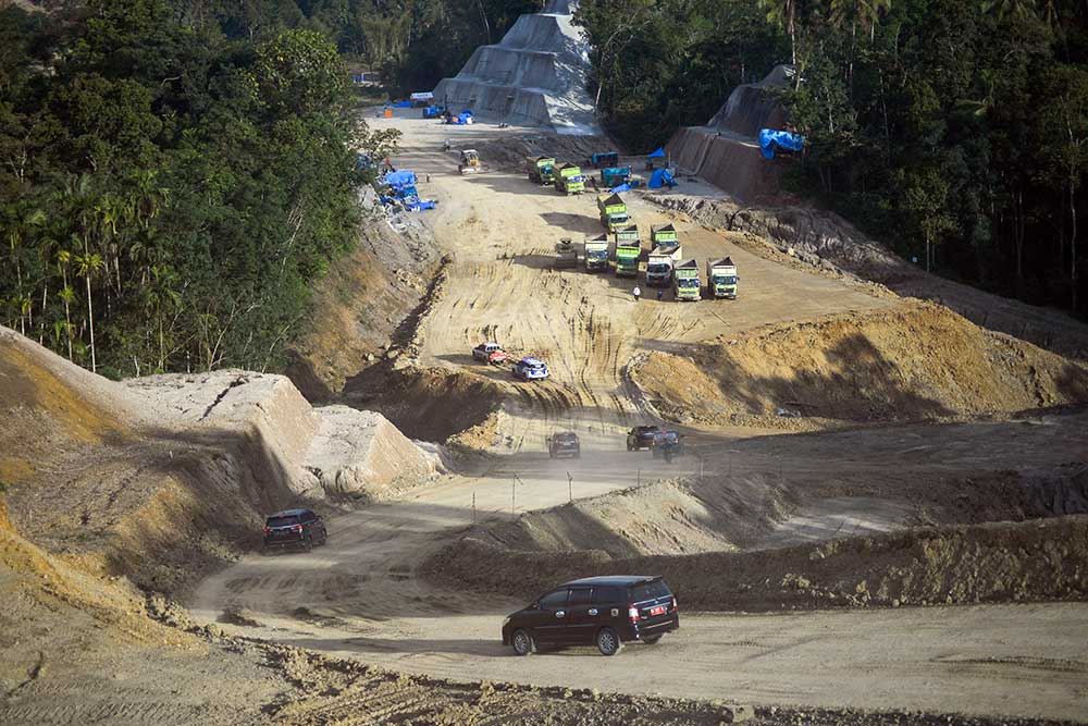  Pembangunan Jalan Tol Padang - Sicincin Sudah Mencapai 37,2 Persen