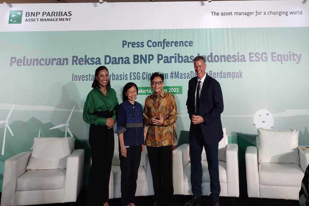 Direksi PT BNP Paribas Asset Management dalam peluncuran reksa dana BNP Paribas Indonesia ESG Equity di Ritz Carlton, Jakarta, Selasa (23/5/2023). Artha - Bisnis Indonesia.