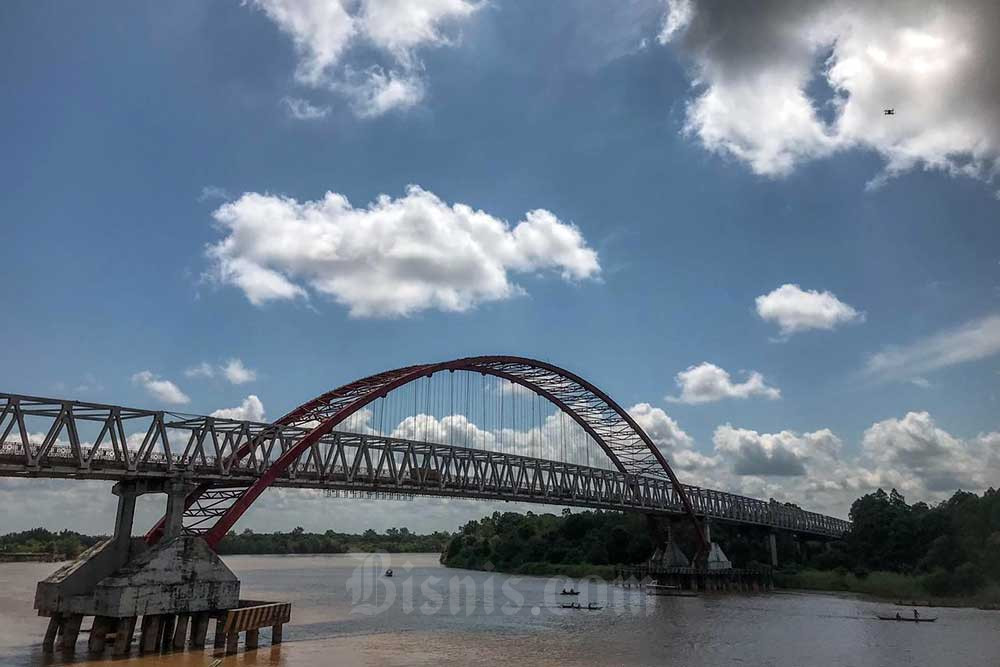  Jembatan Kahayan Menjadi Ikon Kota Palangka Raya Yang Banyak Dikunjungi Wisatawan