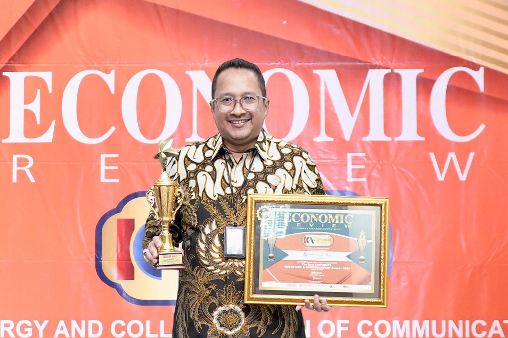 Foto: Harwan M. Dianugerahi The Best Corporate Secretary and Communication Award 2023