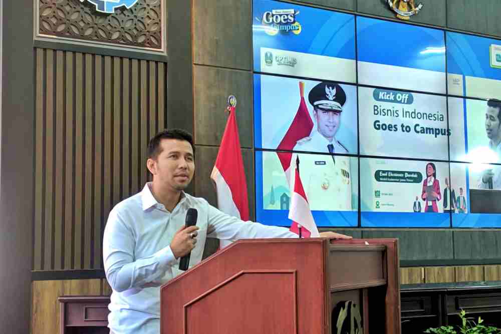  Bisnis Indonesia Goes To Campus 2023 : Pesan Wagub Emil Soal Bonus Demografi