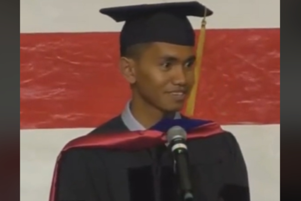 Kisah inspiratif Ahmad Munjizun, mahasiswa asal Lombok yang sukses raih gelar doktor di Amerika Serikat (AS)/TikTok @ahmad_munjizun