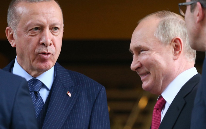 Presiden Turki Recep Tayyip Erdogan dan Presiden Rusia Vladimir Putin/The Moscow Times