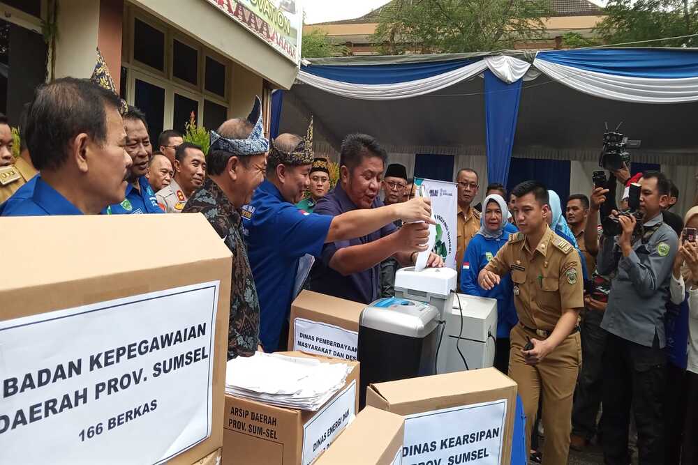  Dinas Kearsipan Sumsel Musnahkan 21.633 Arsip Tidak Benilai