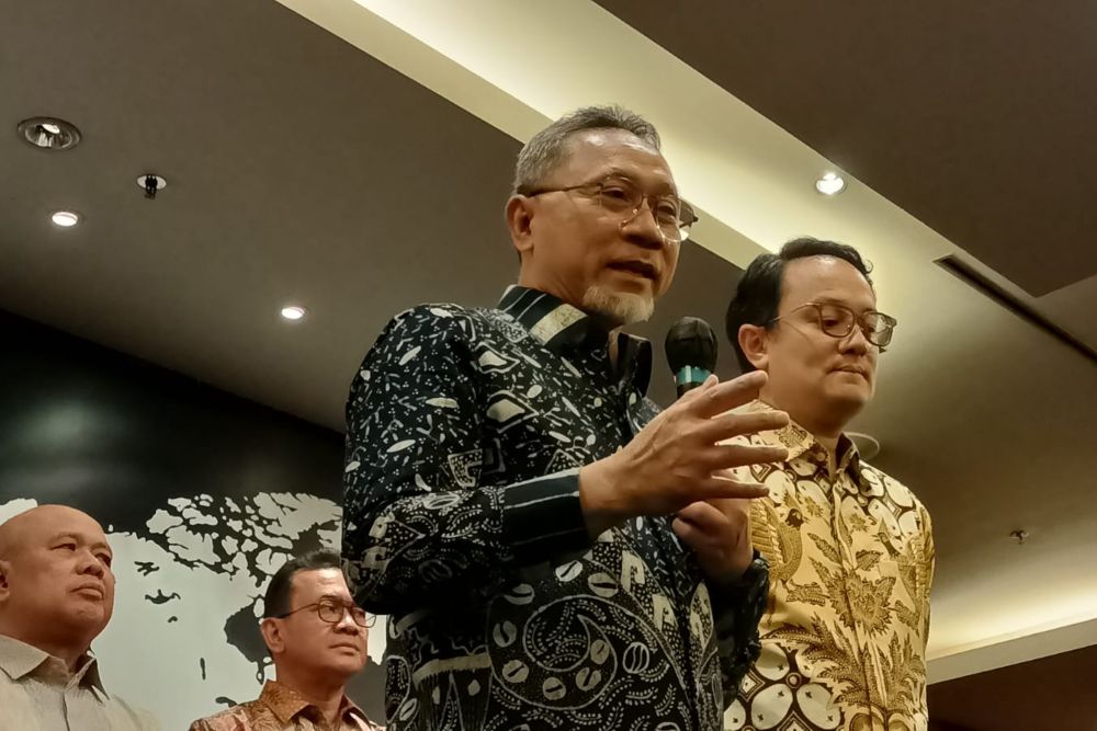 Menteri Perdagangan (Mendag) Zulkifli Hasan di Kantor Kemendag, Jakarta Pusat, Kamis (4/5/2023) - BISNIS/Ni Luh Angela.
