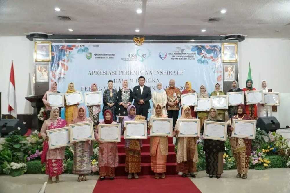  Perempuan Inspiratif dari 17 Daerah di Sumsel Raih Penghargaan