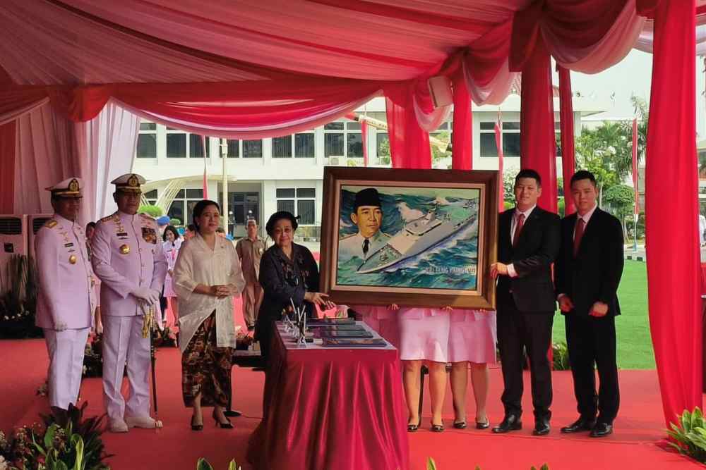 Megawati Hadiri Serah Terima dan Pengukuhan Komandan KRI Bung Karno-369 / Istimewa