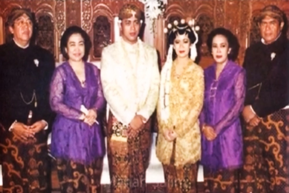 Foto pernikahan Puan Maharani dan Hapsoro Sukmonohadi atau yang lebih dikenal Happy Hapsoro./Istimewa