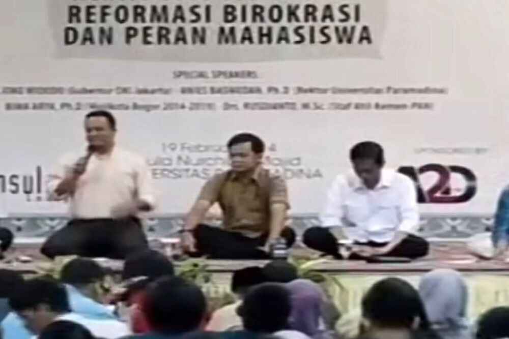  Viral Momen Jokowi Tertunduk Lesu Diceramahi Anies Baswedan