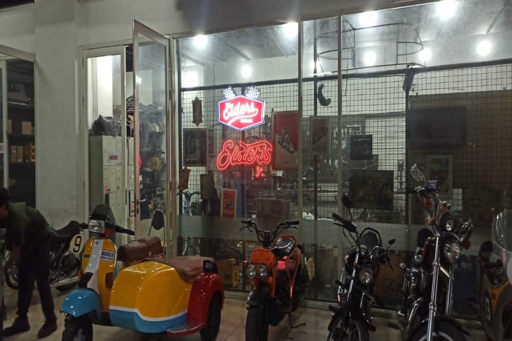 Bengkel konversi motor listrik Elders Garage di Jakarta/Bisnis-Anshary Madya