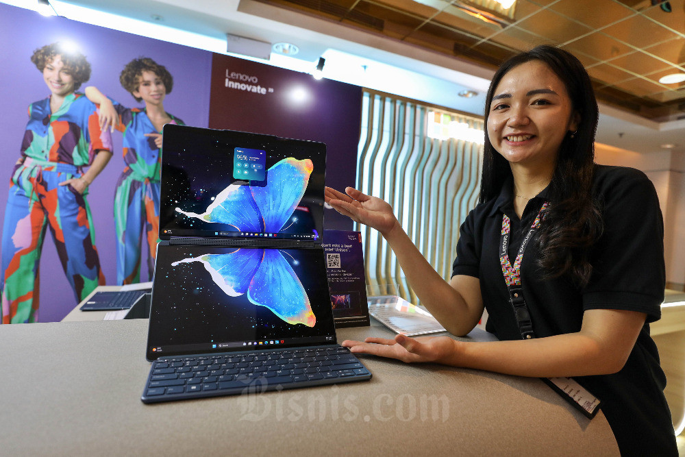  Lenovo Merilis Laptop Terbarunya Yaitu Yoga Book 9i Yang Dibandrol Rp34.999.000