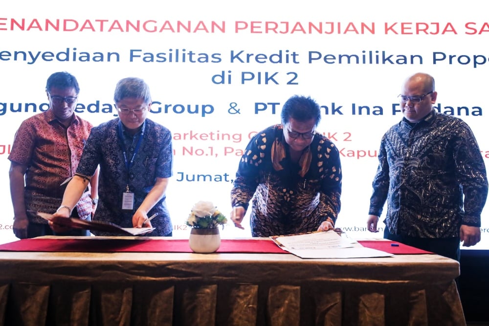 Penandatanganan perjanjian Kerja Sama Penyediaan Fasilitas Kredit Pemilikan Properti di PIK 2 antara Agung Sedayu Group dan Bank Ina Perdana Tbk. (BINA), Jumat (9/6/2023)/Bisnis-Arif
