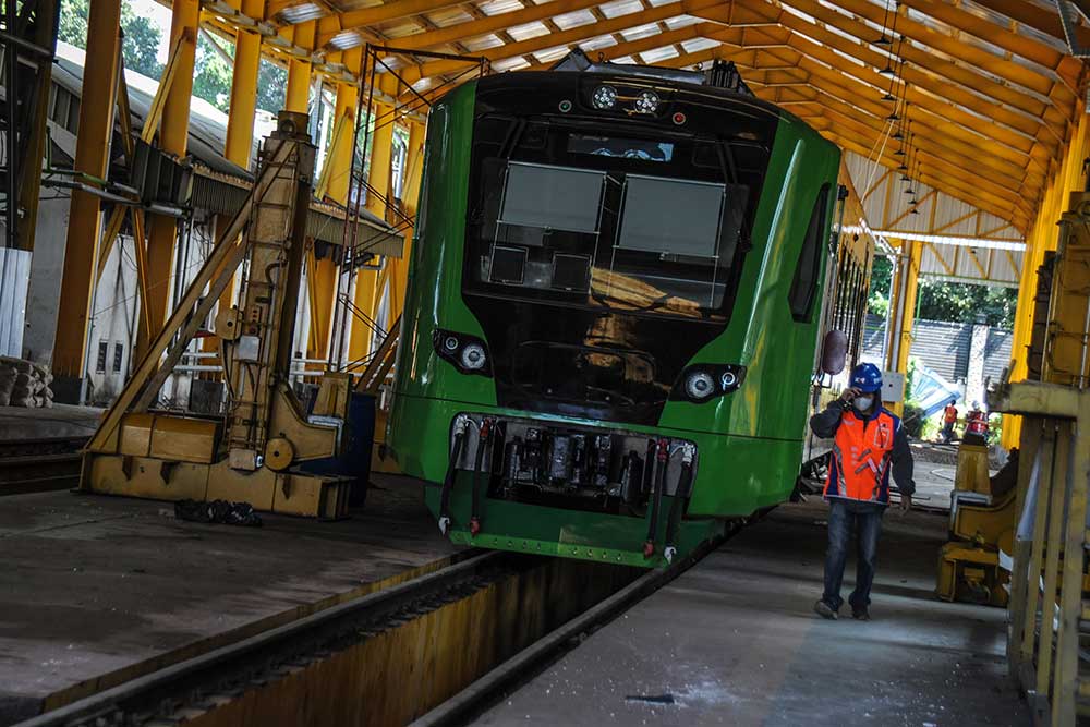  KAI Siapkan Sarana dan Fasilitas Pendukung Kereta Cepat Jakarta Bandung