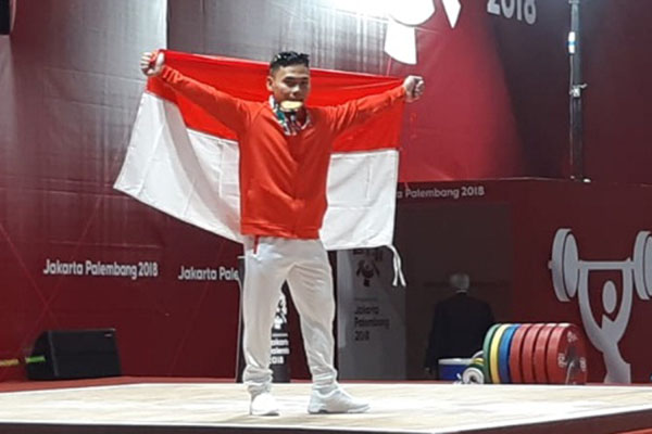  Mantap! Lifter Eko Yuli Raih Tiga Emas di Grand Prix IWF 2023