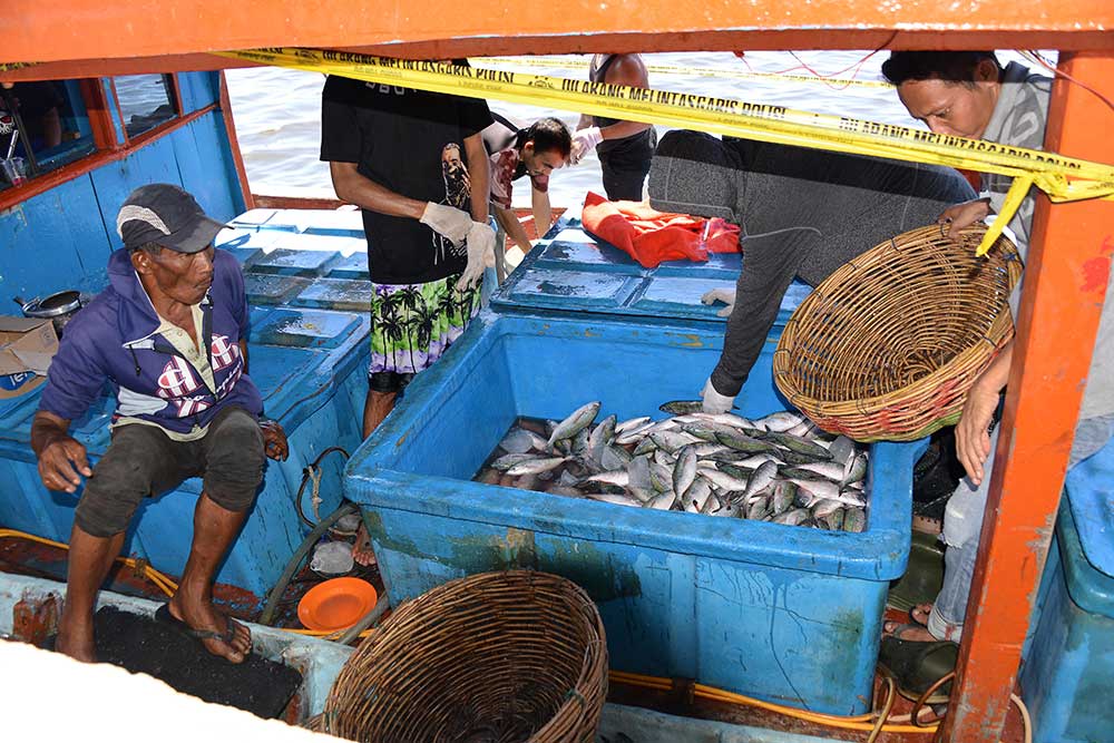  Kapal Nelayan Yang Menggunakan Bahan Peledak Berhasil Ditangkap di Aceh