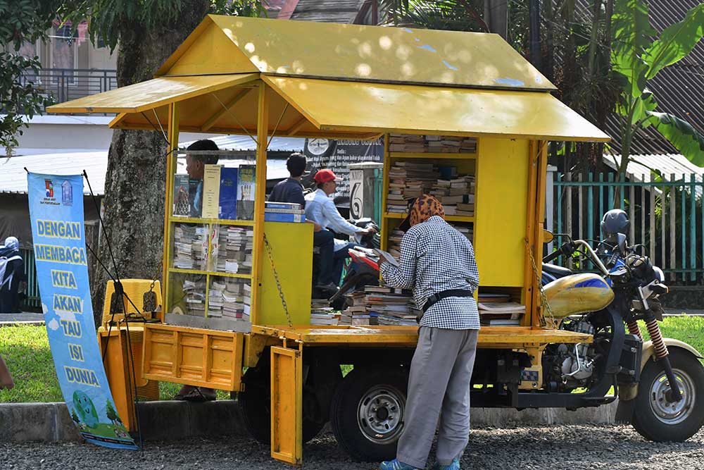  Perpustakaan Keliling di Bogor Gunakan Bekas Sepeda Motor Sampah