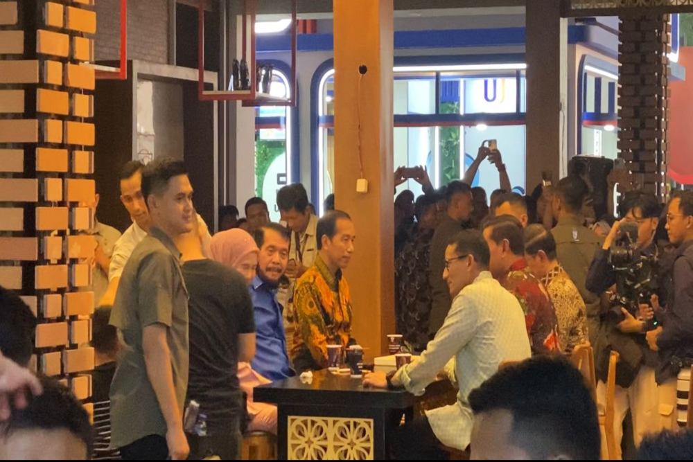  Sandiaga Ungkap Isi Obrolan Jokowi saat Ngopi Bareng di PRJ