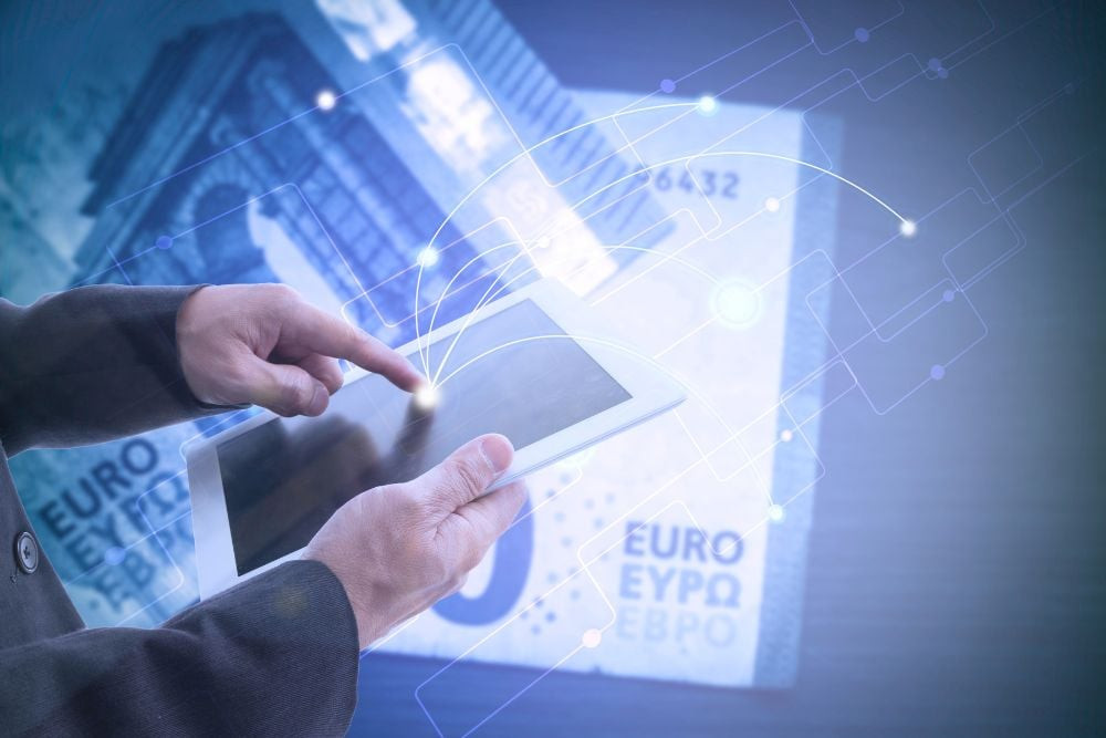  Persaingan Bank Sasar Ceruk Transaksi Valas Digital