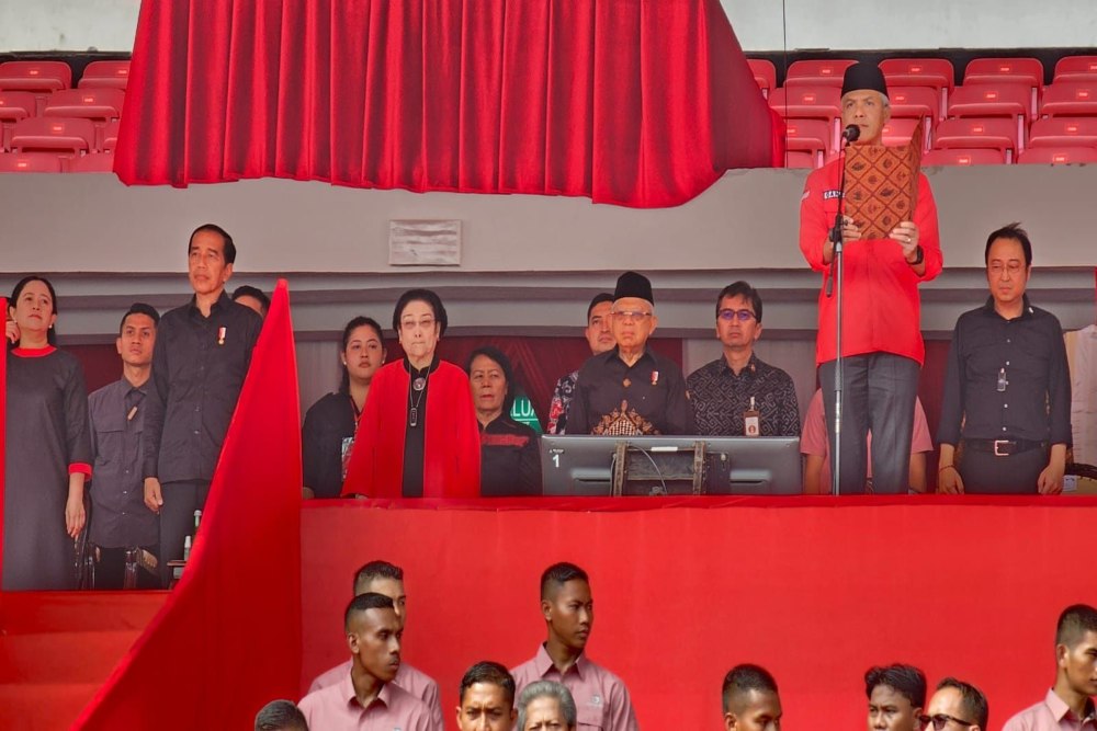  Di Hadapan Megawati dan Ganjar, Puan Maharani Sebut Jokowi sebagai Kader Terbaik PDIP