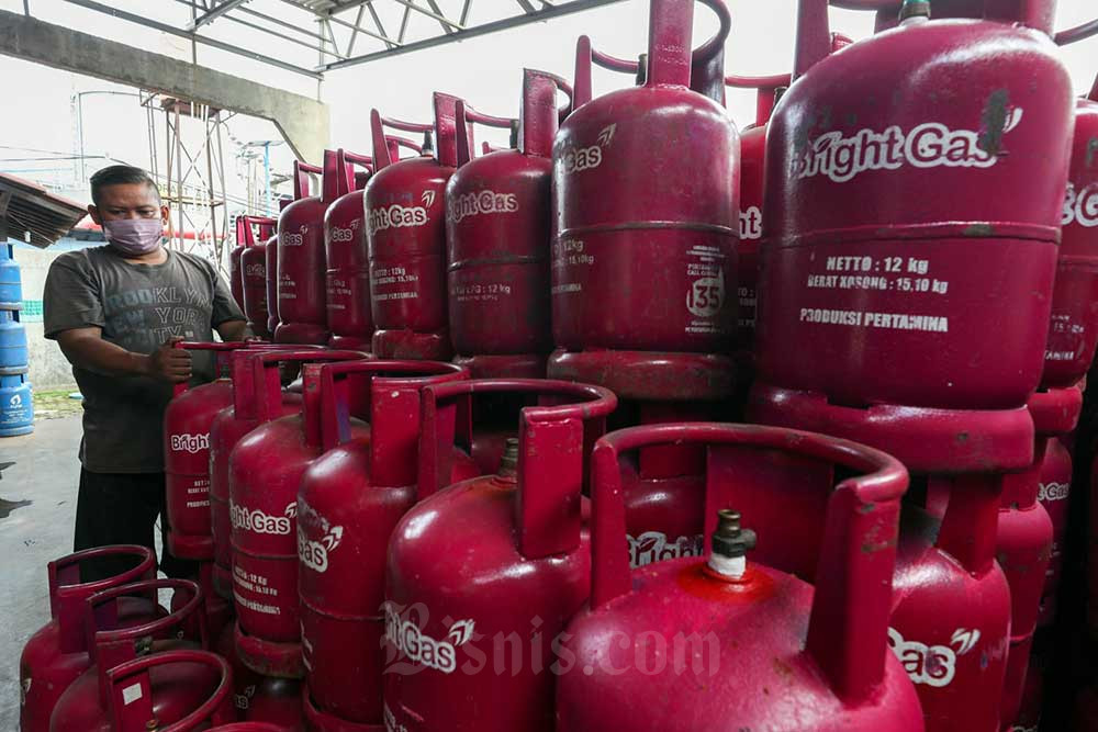  Pertamina Tambah Pasokan Gas LPG ke Bali dan NTB