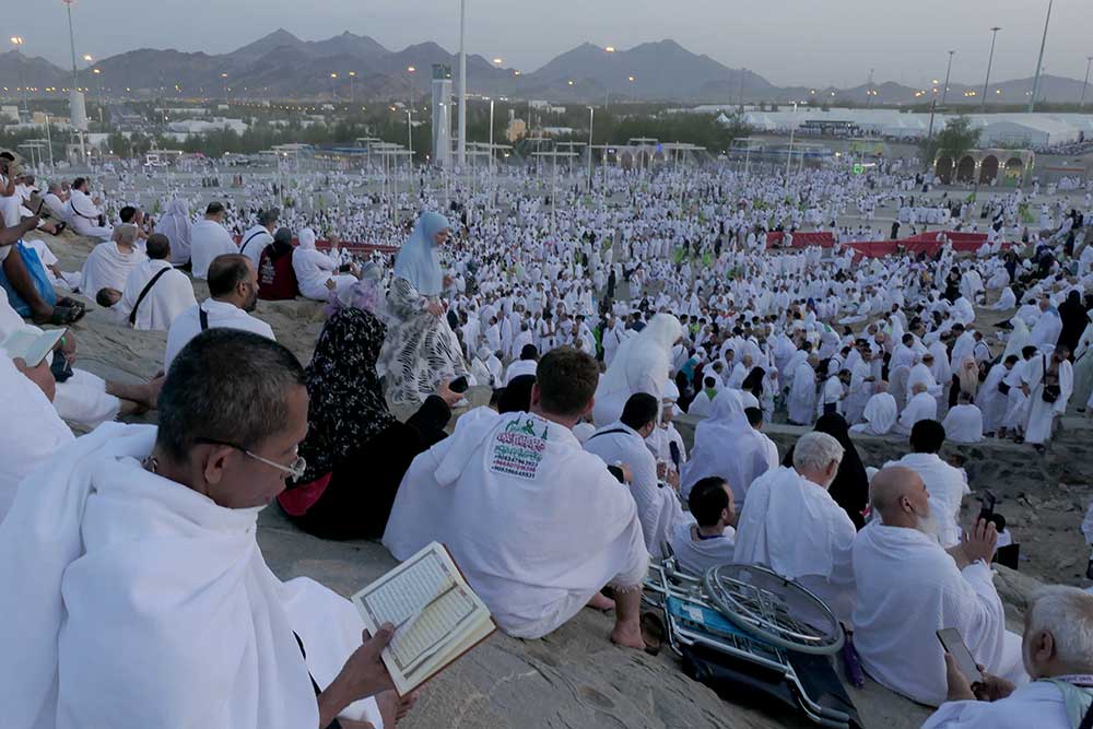  Jutaan Umat Muslim Melaksanakan Wukuf di Padang Arafah