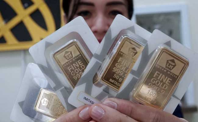  Harga Emas Antam dan Emas Global Hari Ini Turun, Risiko Inflasi Menghantui